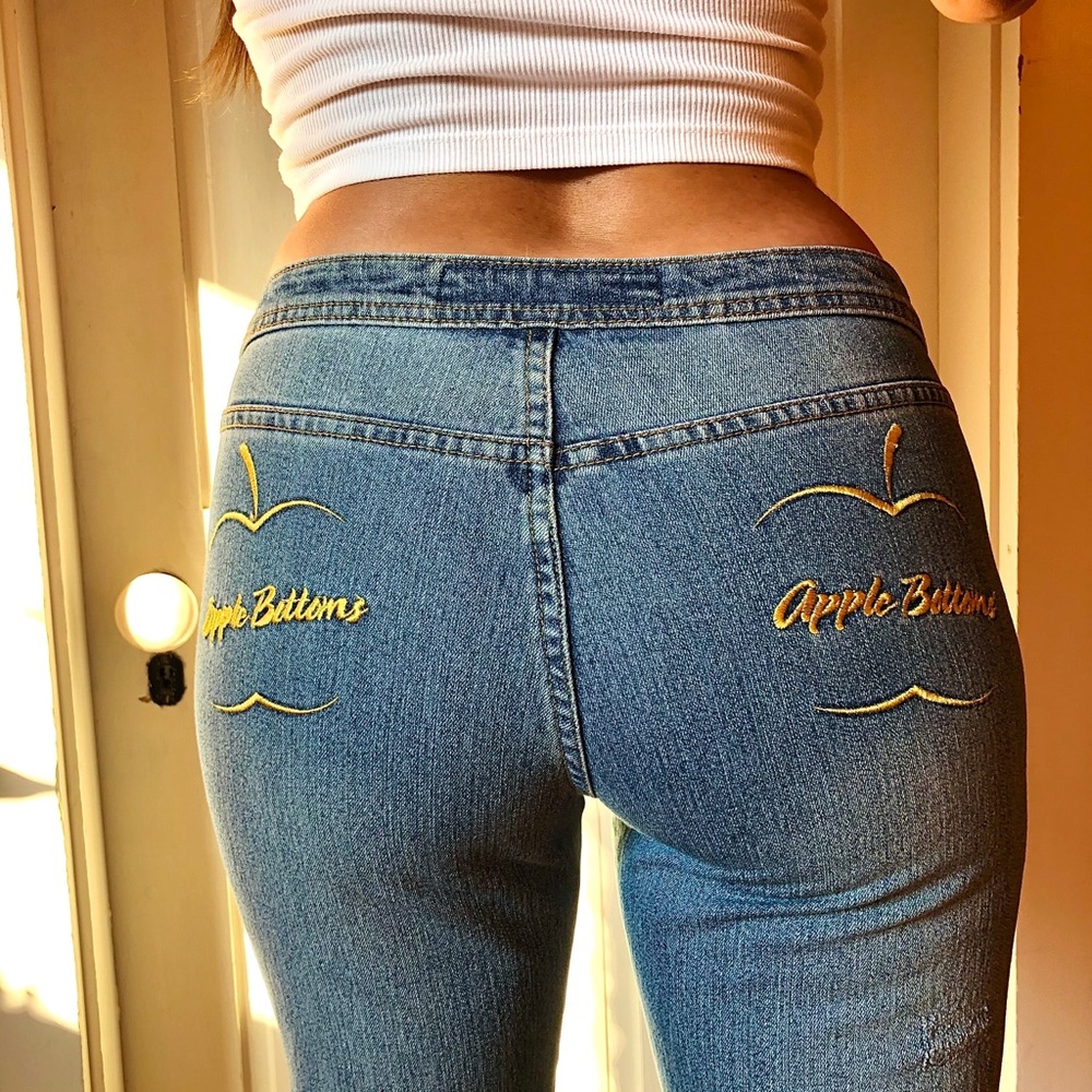 🎶Shorty had them 🍏Bottom Jeans!🎶